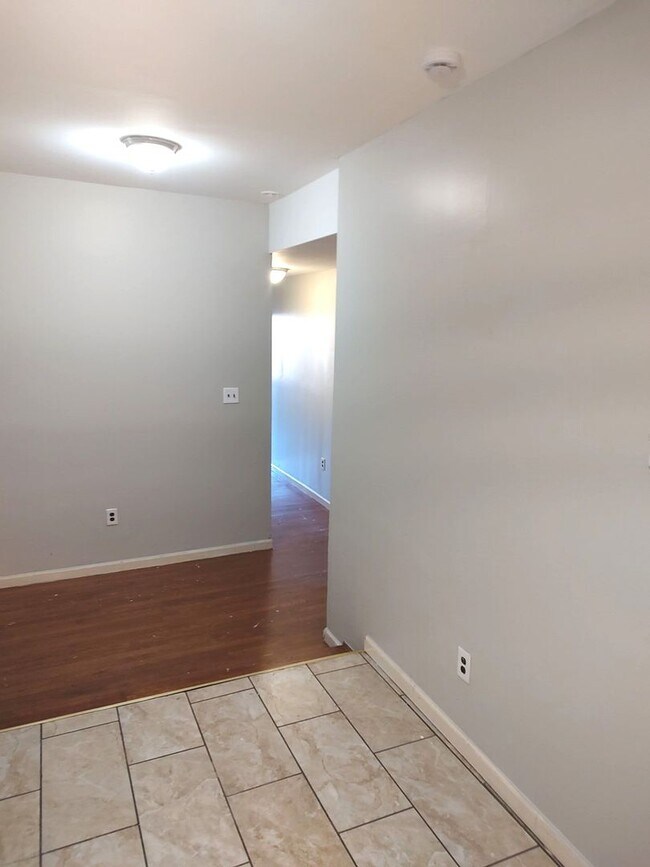 Foto del edificio - 2142 N 18th St