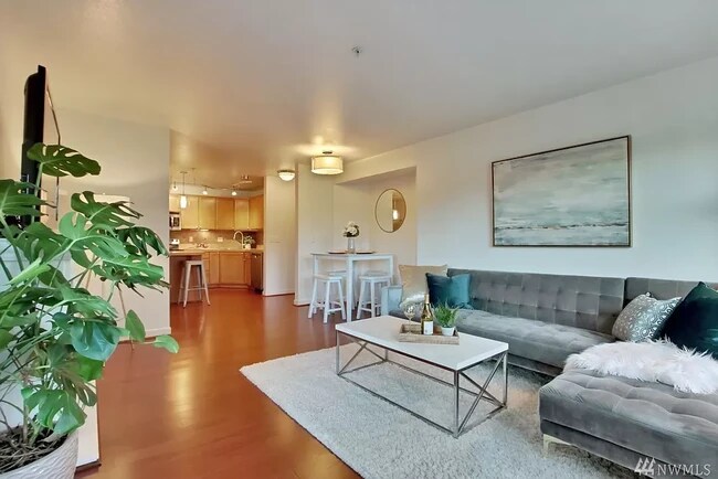 Foto del edificio - 13203 97th Ave E