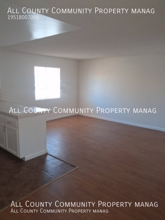 Foto del edificio - 7444 Cherokee Trail