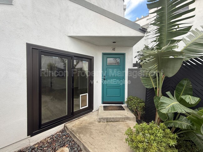 Foto del edificio - 1231 Tivoli Ln