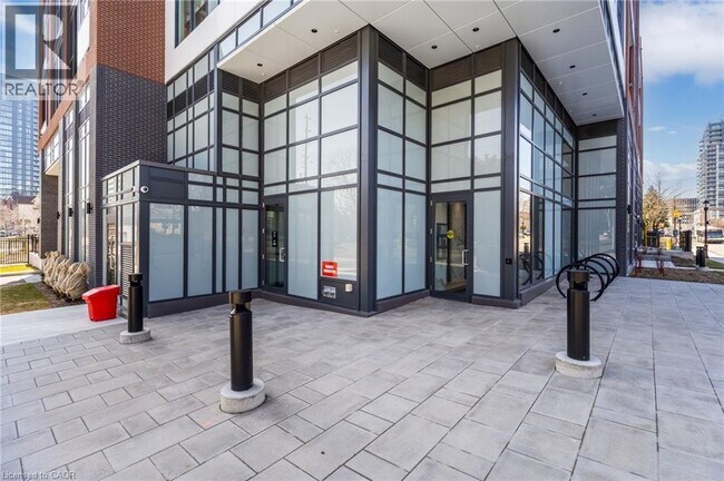 Photo du bâtiment - 2088 James St