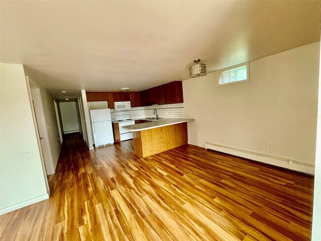 Building Photo - 507 Hill Ave