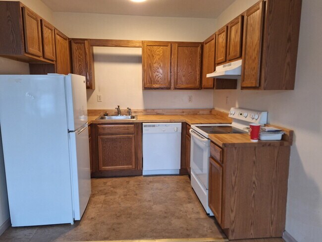 Foto del edificio - 464 Howe Ave