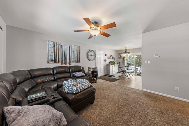 Building Photo - 1620 Lucylle Ave