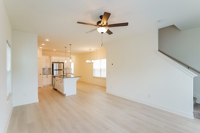 Foto del edificio - Gorgeous 3 Bedroom Home in Lebanon