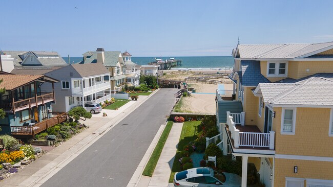 Foto del edificio - 7600 Bayshore Dr