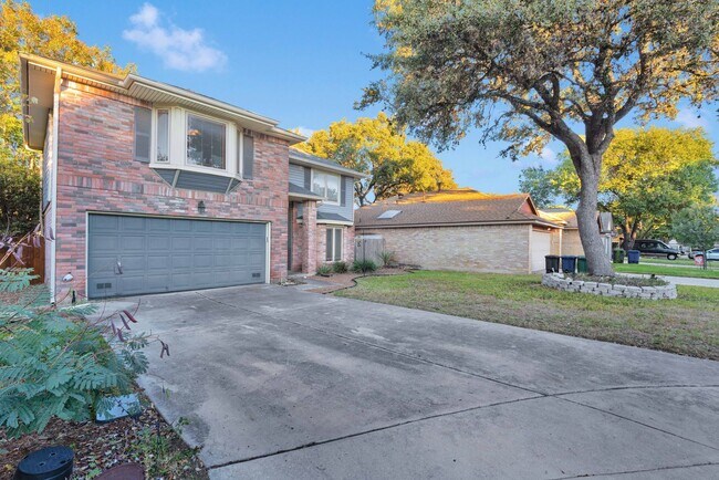 Foto del edificio - Charming 2-Story Home in The Great Northwe...