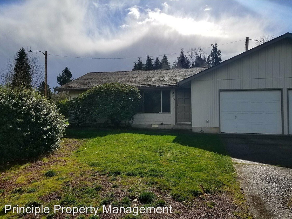 Primary Photo - 2574 Benson Ln
