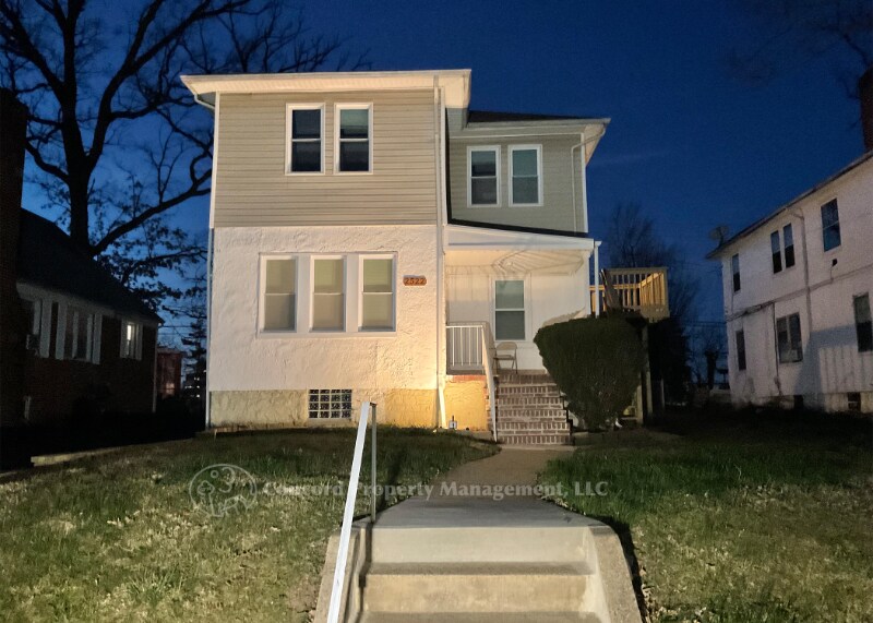 Primary Photo - 2522 Oakley Ave