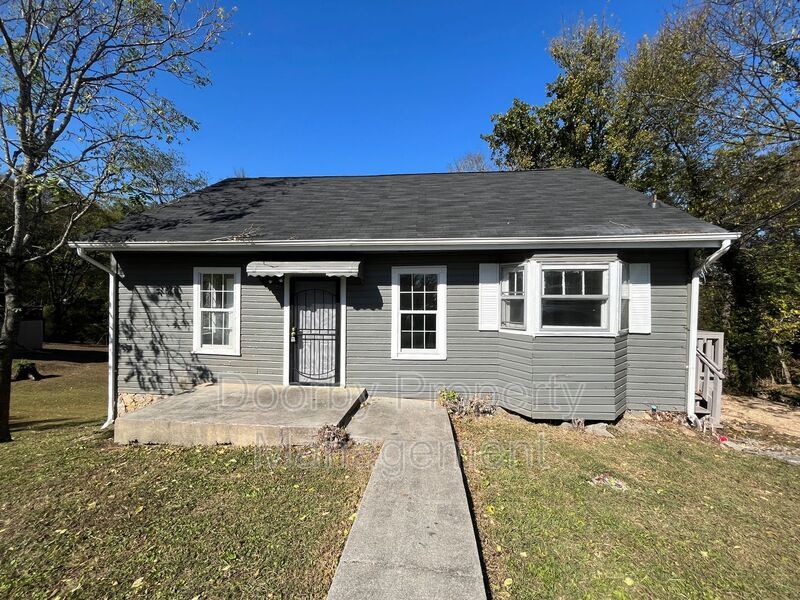 Primary Photo - 1117 Rockway Dr