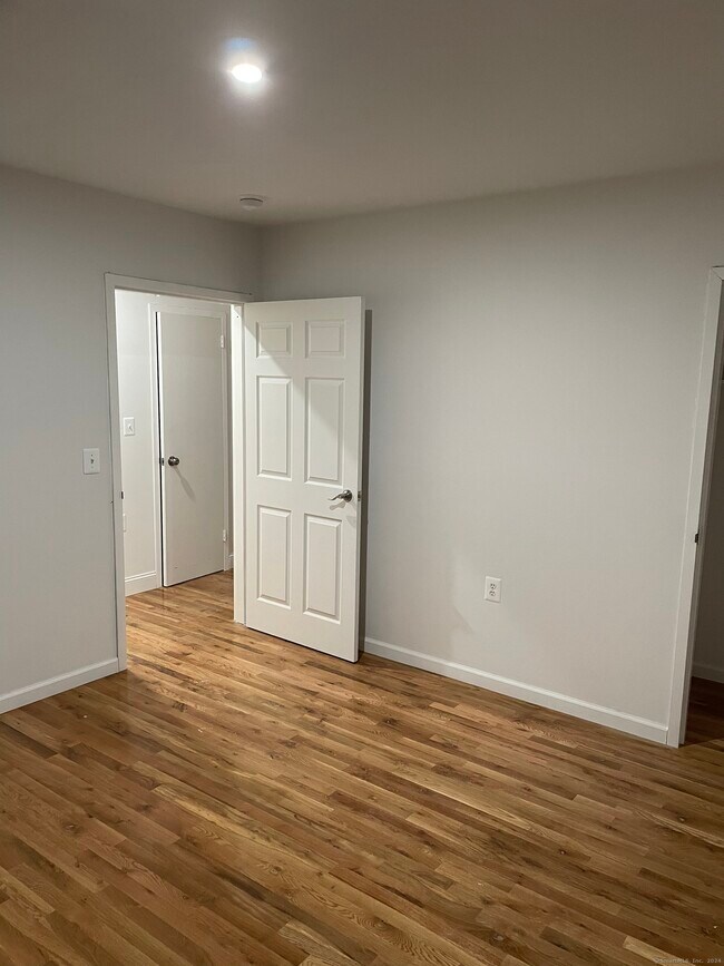 Foto del edificio - 115 Hawkins St