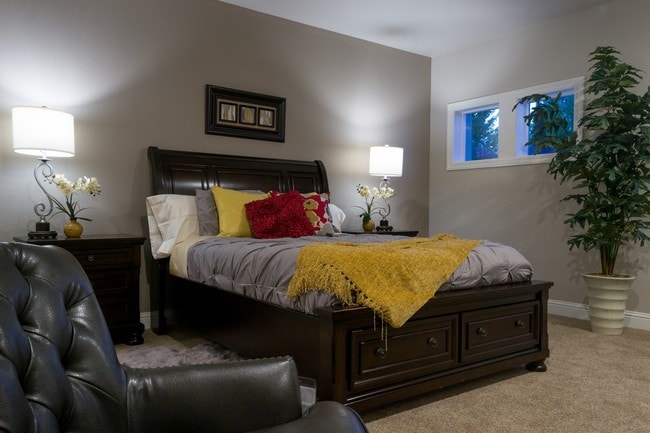 Foto del edificio - 1323 Browning St