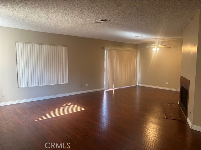 Building Photo - 1110 Cleghorn Dr