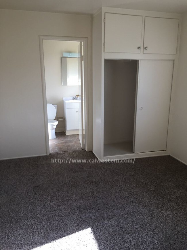 Building Photo - 2492 Almaden Rd