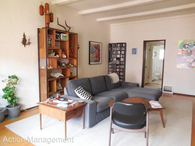 Foto del edificio - 1728 E 3rd St