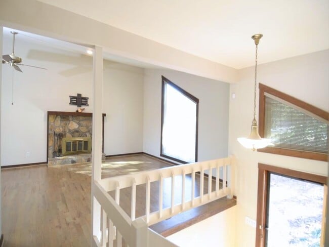 Foto del edificio - 1179 Justice Dr