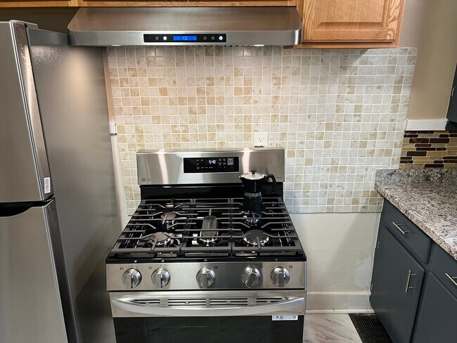 Foto del edificio - 99 Grand Ave