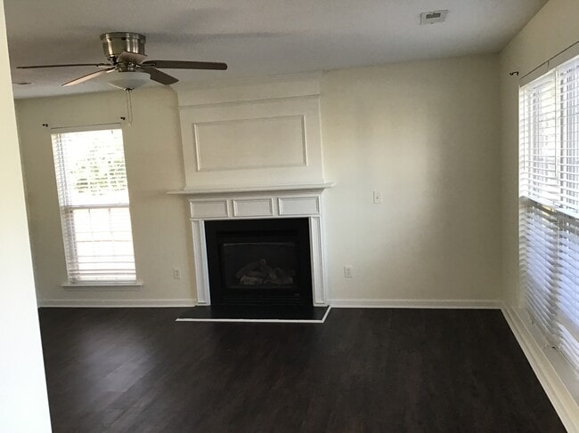 Building Photo - 10 Kilberry Blvd