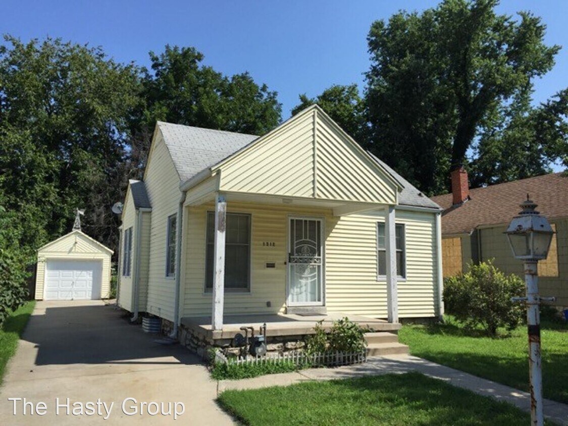 1312 E 60th St, Kansas City, MO 64110 House Rental in Kansas City, MO
