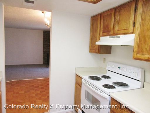 Building Photo - 481 S Kalispell Way