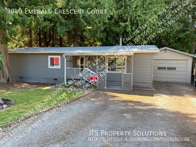 Building Photo - * Spacious Home with HUGE SHOP Near Beauti...