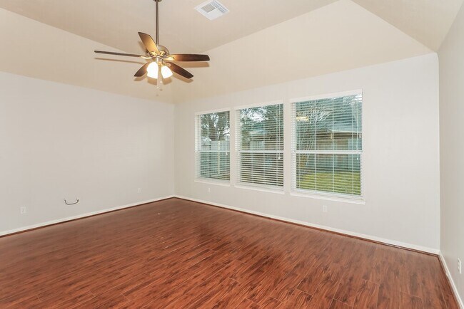 Foto del edificio - 15715 Cheshire Bend Ln