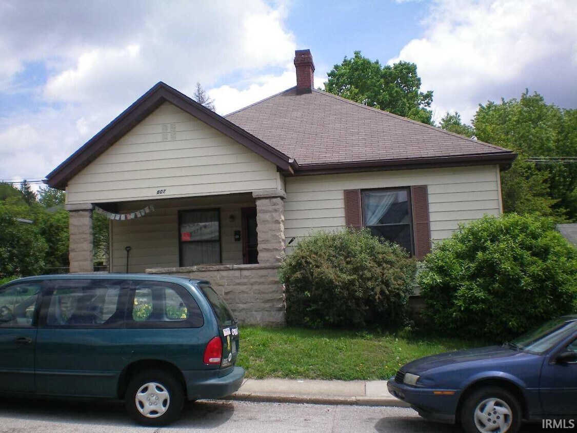 607 S Grant St, Bloomington, IN 47401 Townhome Rentals in Bloomington