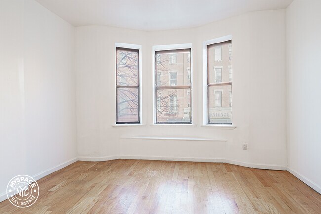 Building Photo - 638 Classon Ave