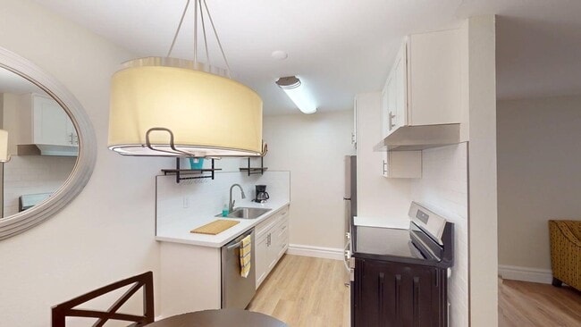 Interior Photo - 45 Tamal Vista