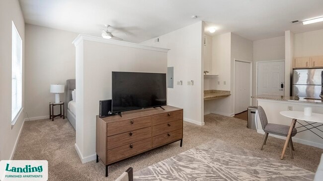 Building Photo - 205 Pasadena Pl