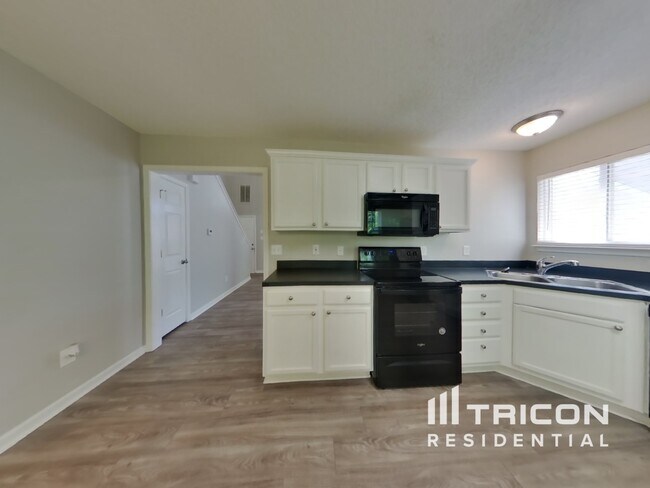 Foto del edificio - 5935 Laurenfield Dr