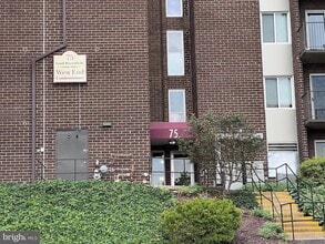 Building Photo - 75 S Reynolds St