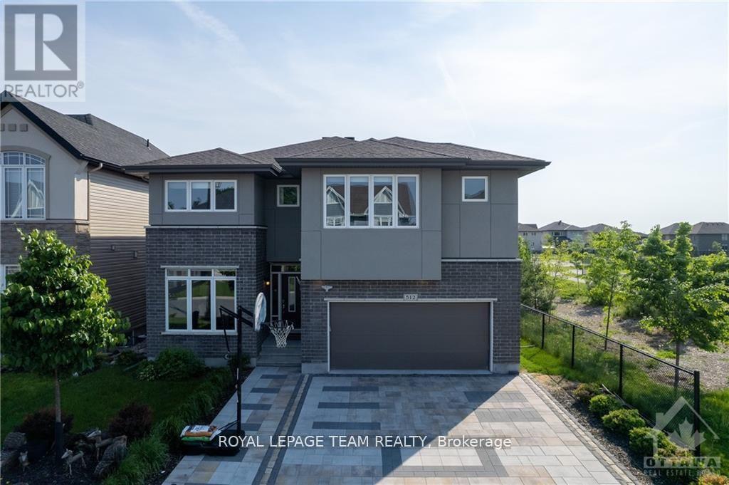Photo principale - 512 Breccia Heights