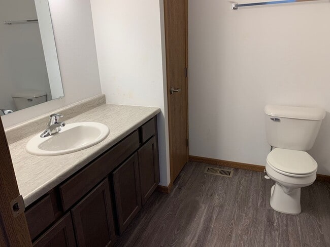 Building Photo - Welcome to Lipton Apartments – Your New Ho...