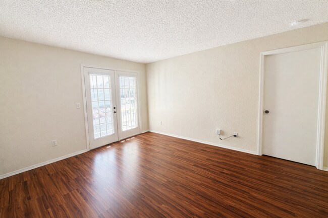 Foto del edificio - 2550 N Alafaya Trail