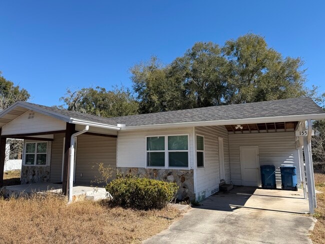 Building Photo - 1557 S Clara Ave