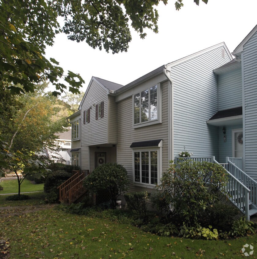 1316 High St, Port Jefferson, NY 11777 1316 High St Port Jefferson