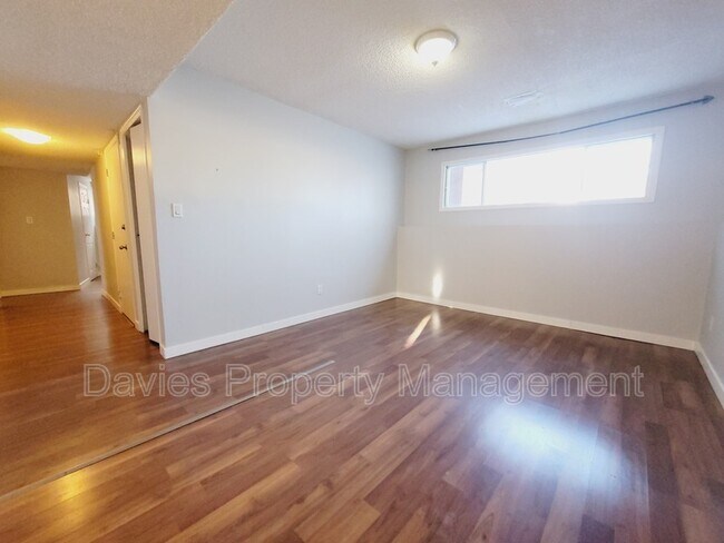 Building Photo - 4227-4232 32 Ave NW