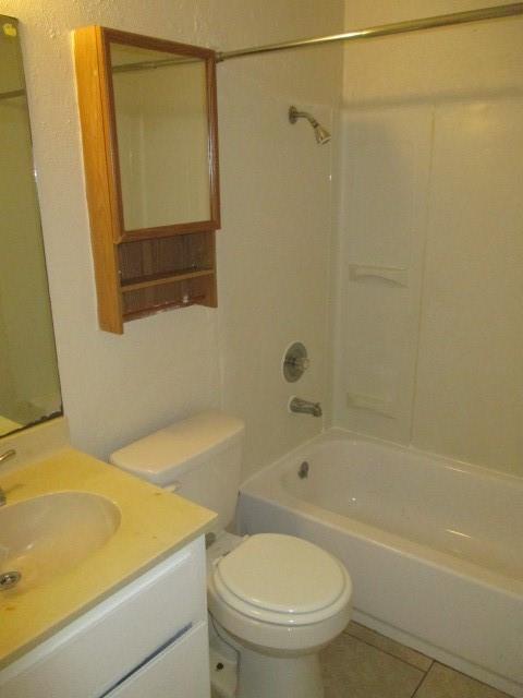 Building Photo - 5304 St Georges Green