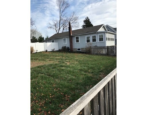 Building Photo - 17 Hillside Rd