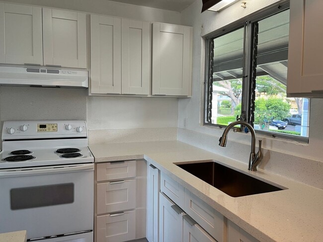 Building Photo - Waiau Garden Court Townhouse - 2 bedroom, ...