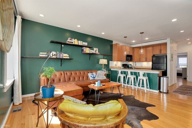 Foto del edificio - 2 br, 2 bath House - 306 Todd Pl NE Apt 1