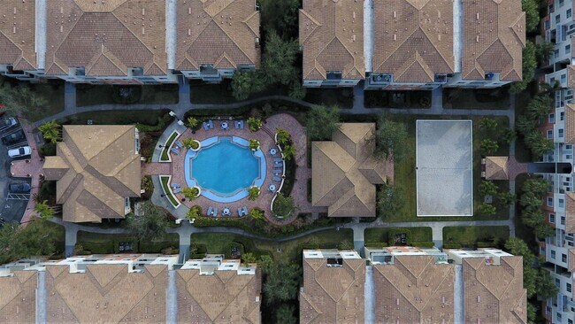 Building Photo - 9849 Baywinds Blvd