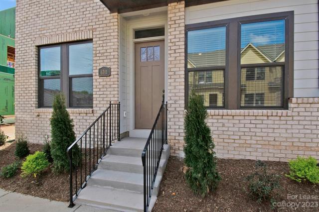 Foto del edificio - 6311 Southgrove St