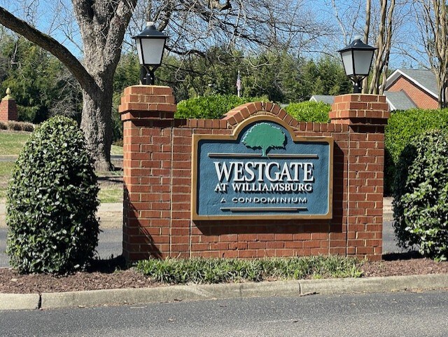Primary Photo - 401 Westgate Cir