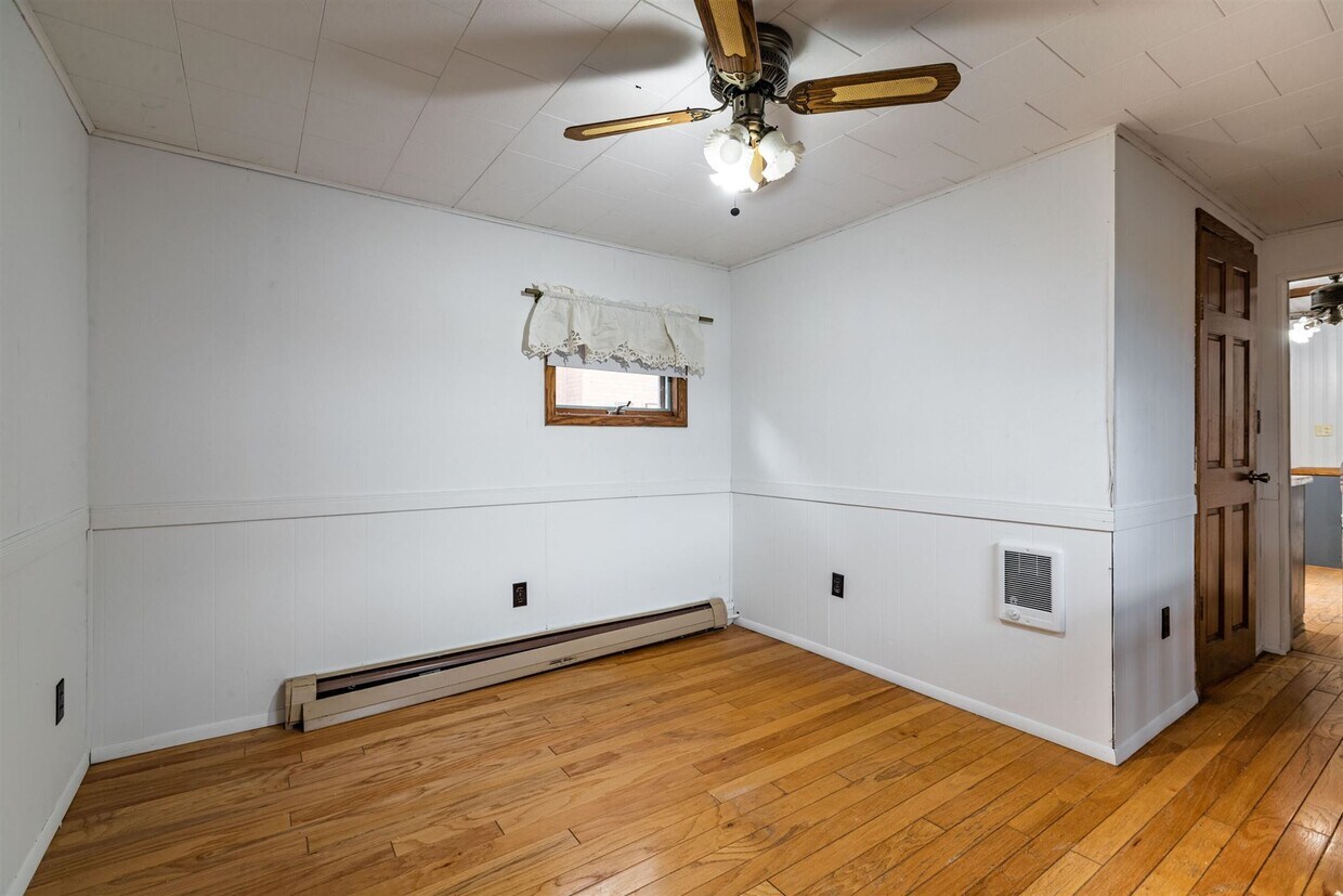 105 Second St, Alma, WI 54610 House Rental in Alma, WI