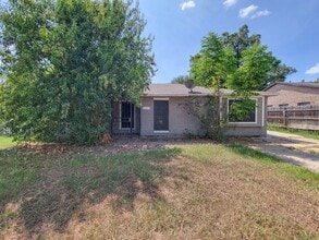 Building Photo - 6109 Arthington Ave