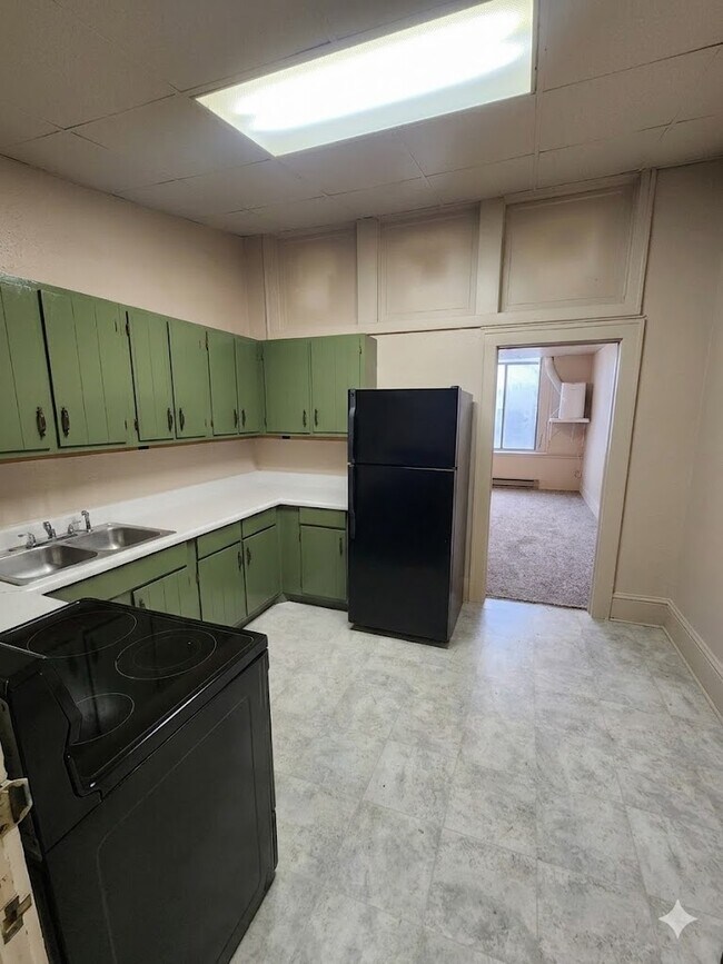 Foto del edificio - 321 N Main St