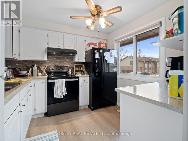 Building Photo - 6767 Thorold Stone Rd