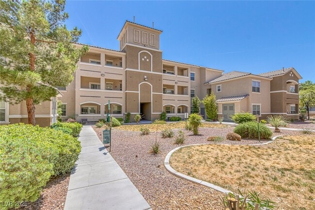 Building Photo - 8777 W Maule Ave